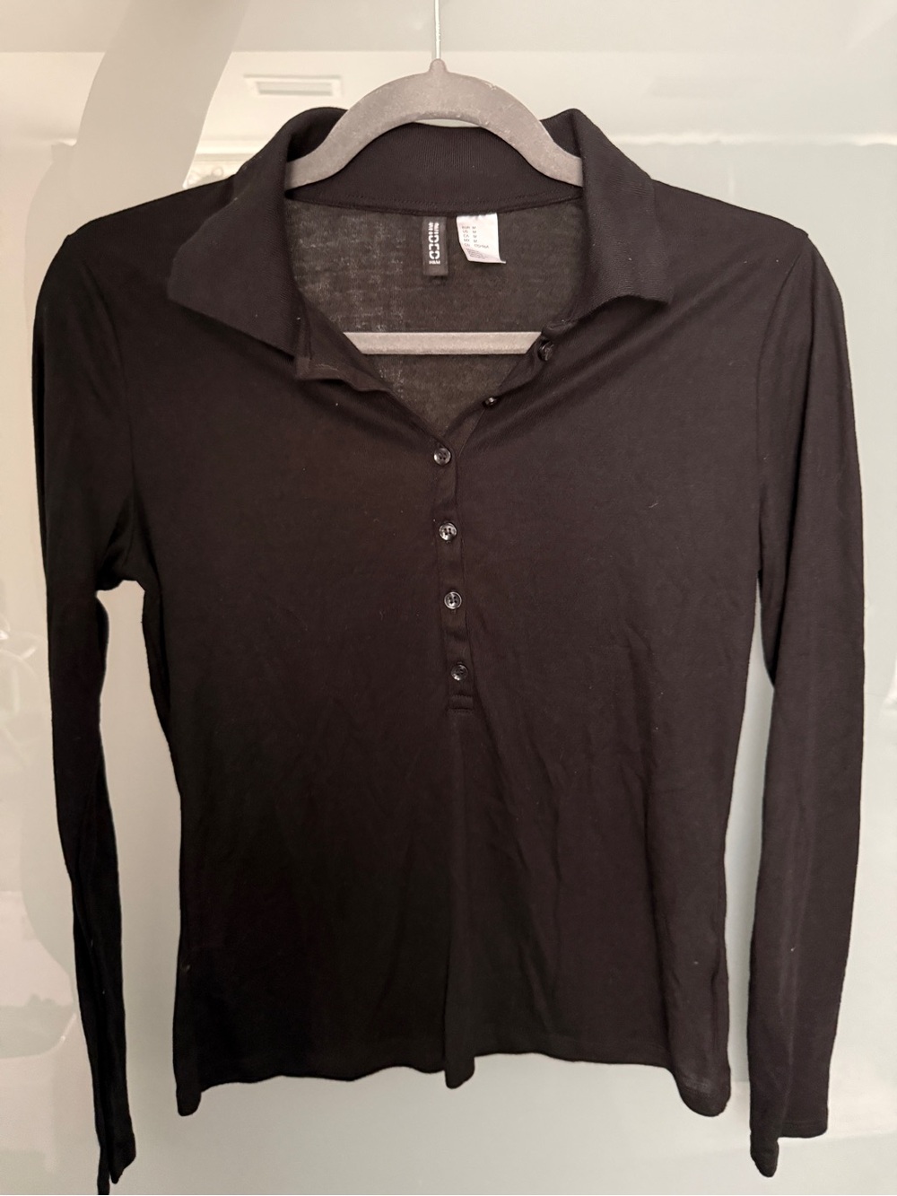 H&M Black Long Sleeve Polo Button-Up Top